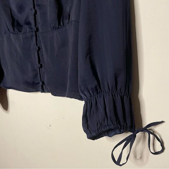 AEO Blue Satin V Neck 3/4 Sleeve Button Boho Renaissance Crop Top XS - Picture 3 of 9